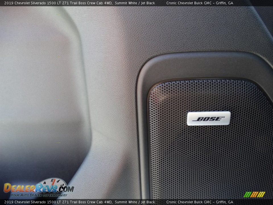 2019 Chevrolet Silverado 1500 LT Z71 Trail Boss Crew Cab 4WD Summit White / Jet Black Photo #16