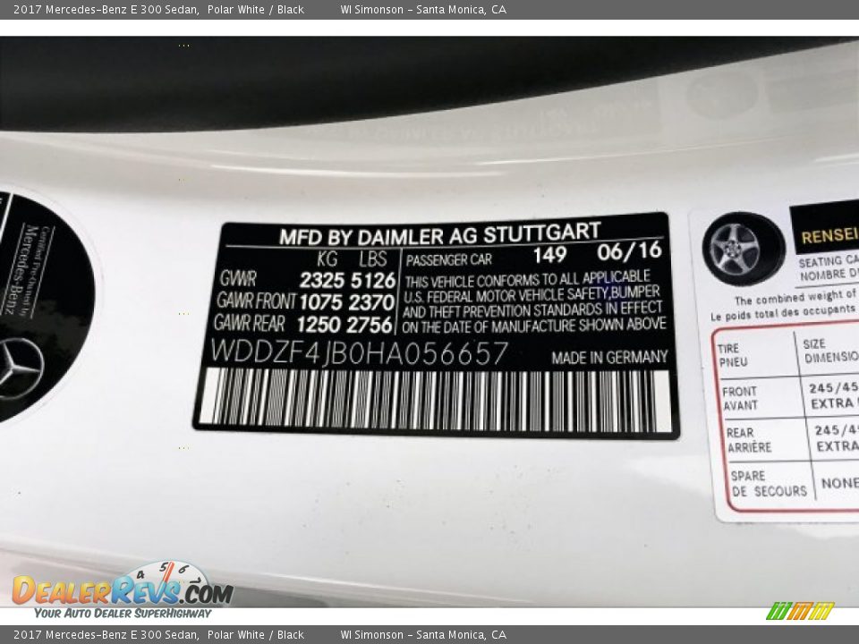 2017 Mercedes-Benz E 300 Sedan Polar White / Black Photo #24