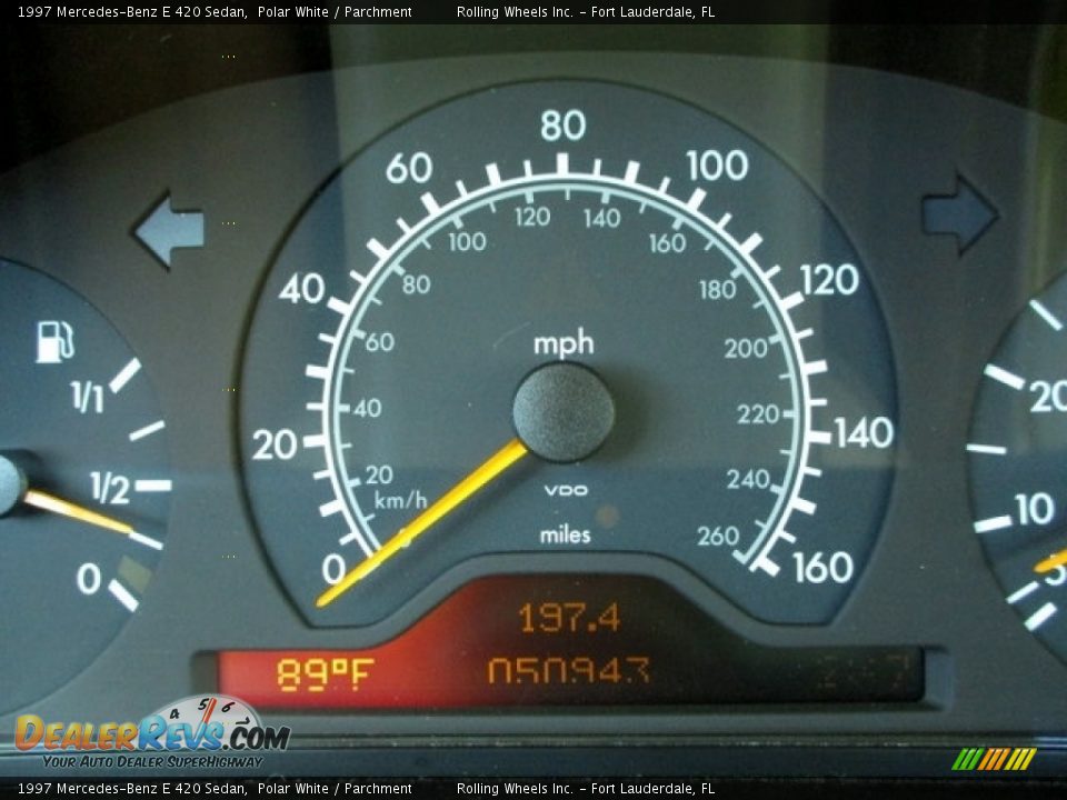 1997 Mercedes-Benz E 420 Sedan Polar White / Parchment Photo #2