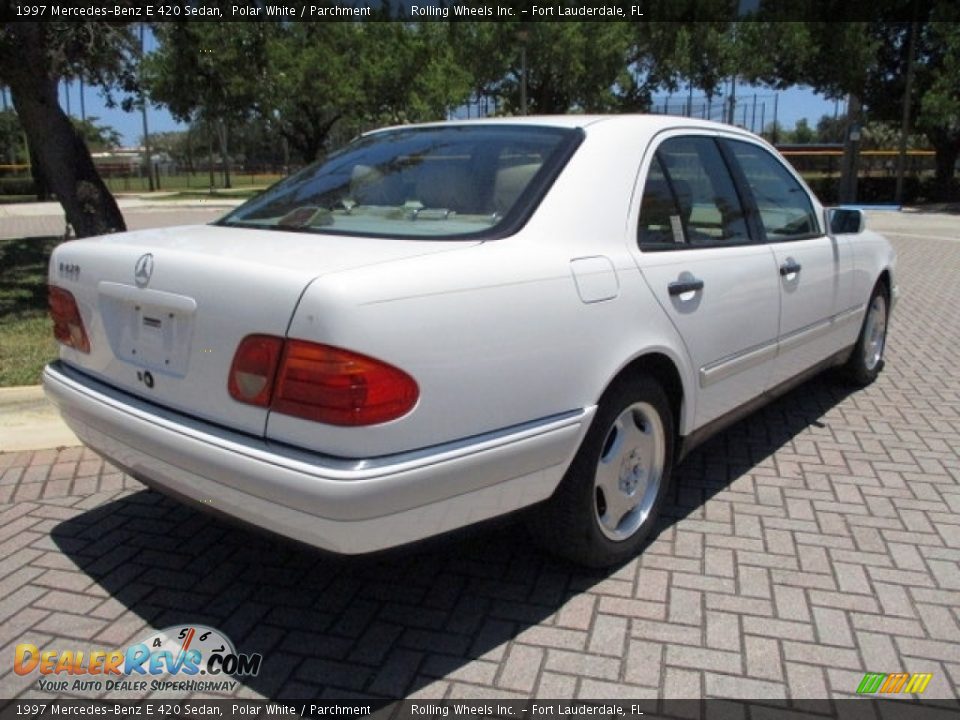 1997 Mercedes-Benz E 420 Sedan Polar White / Parchment Photo #9