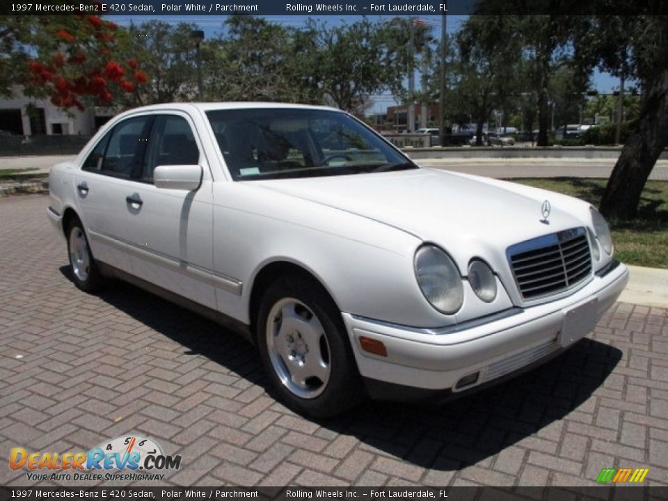 1997 Mercedes-Benz E 420 Sedan Polar White / Parchment Photo #13