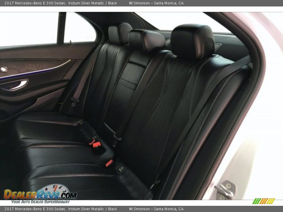 2017 Mercedes-Benz E 300 Sedan Iridium Silver Metallic / Black Photo #15