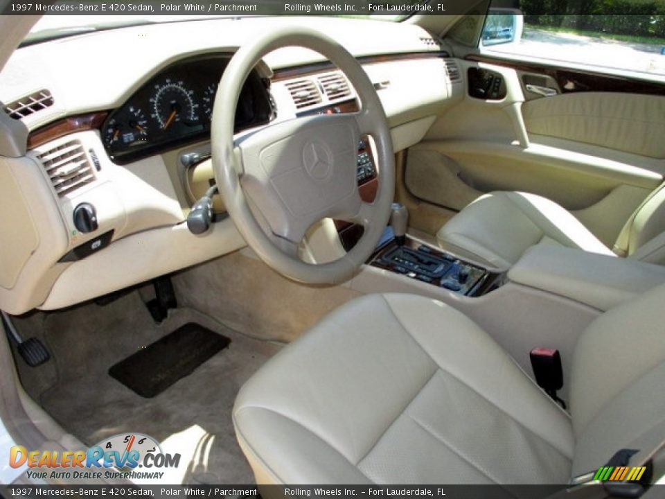 1997 Mercedes-Benz E 420 Sedan Polar White / Parchment Photo #21