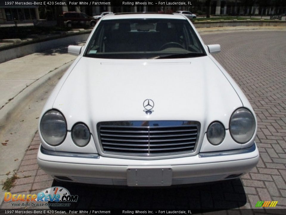 1997 Mercedes-Benz E 420 Sedan Polar White / Parchment Photo #27