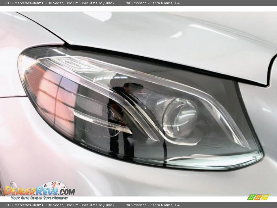 2017 Mercedes-Benz E 300 Sedan Iridium Silver Metallic / Black Photo #32