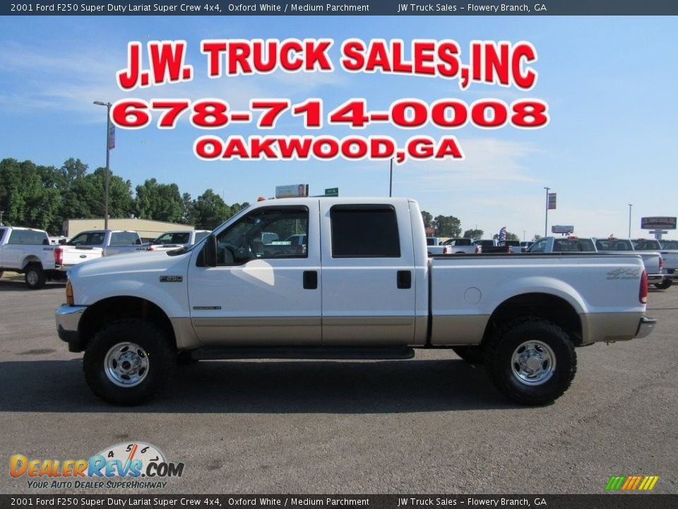 2001 Ford F250 Super Duty Lariat Super Crew 4x4 Oxford White / Medium Parchment Photo #2