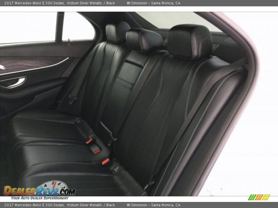 2017 Mercedes-Benz E 300 Sedan Iridium Silver Metallic / Black Photo #15