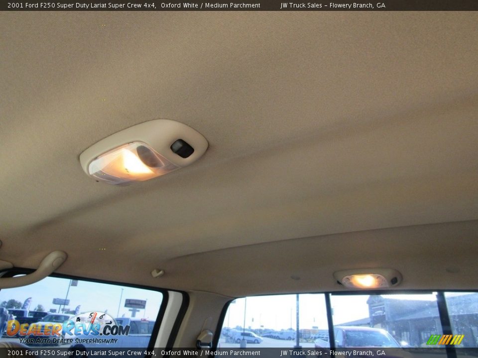 2001 Ford F250 Super Duty Lariat Super Crew 4x4 Oxford White / Medium Parchment Photo #27