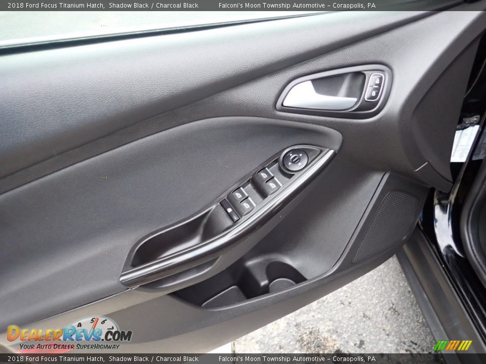 2018 Ford Focus Titanium Hatch Shadow Black / Charcoal Black Photo #19