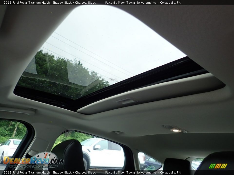 2018 Ford Focus Titanium Hatch Shadow Black / Charcoal Black Photo #20
