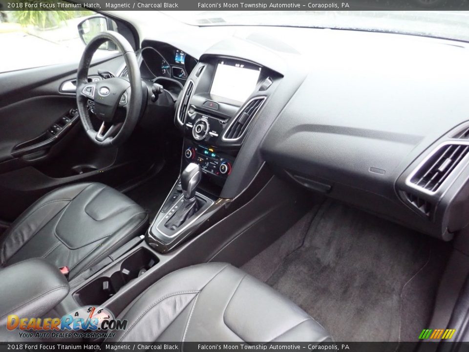 2018 Ford Focus Titanium Hatch Magnetic / Charcoal Black Photo #13