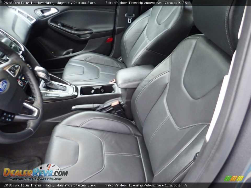 2018 Ford Focus Titanium Hatch Magnetic / Charcoal Black Photo #16