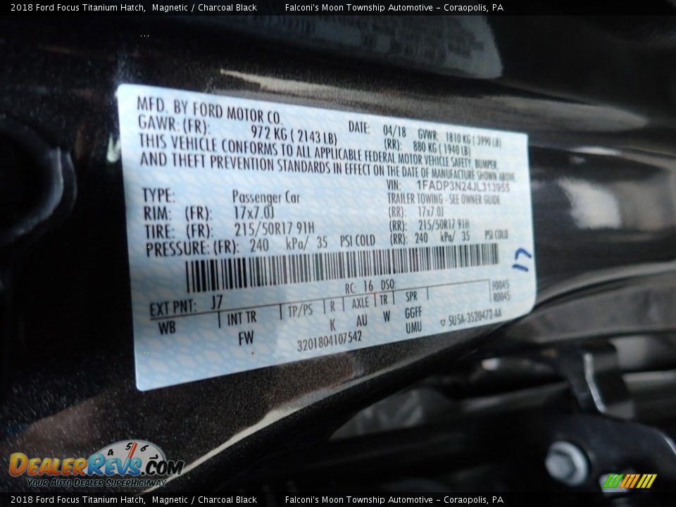 2018 Ford Focus Titanium Hatch Magnetic / Charcoal Black Photo #23
