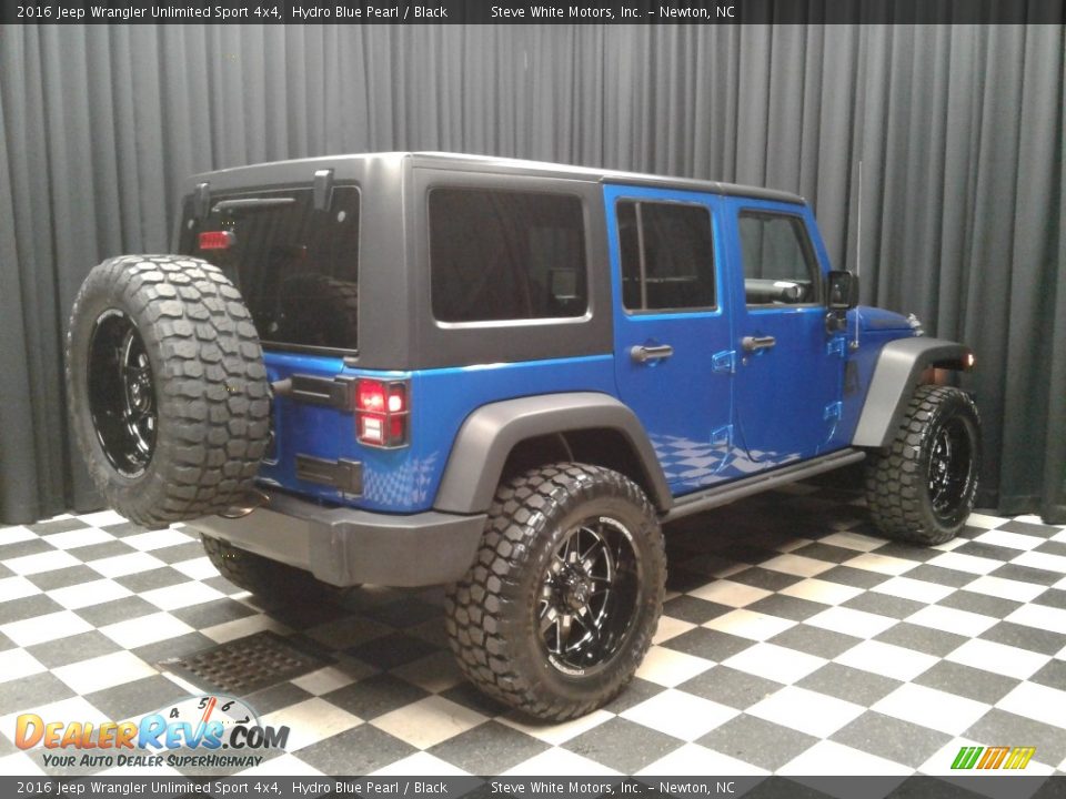 2016 Jeep Wrangler Unlimited Sport 4x4 Hydro Blue Pearl / Black Photo #6