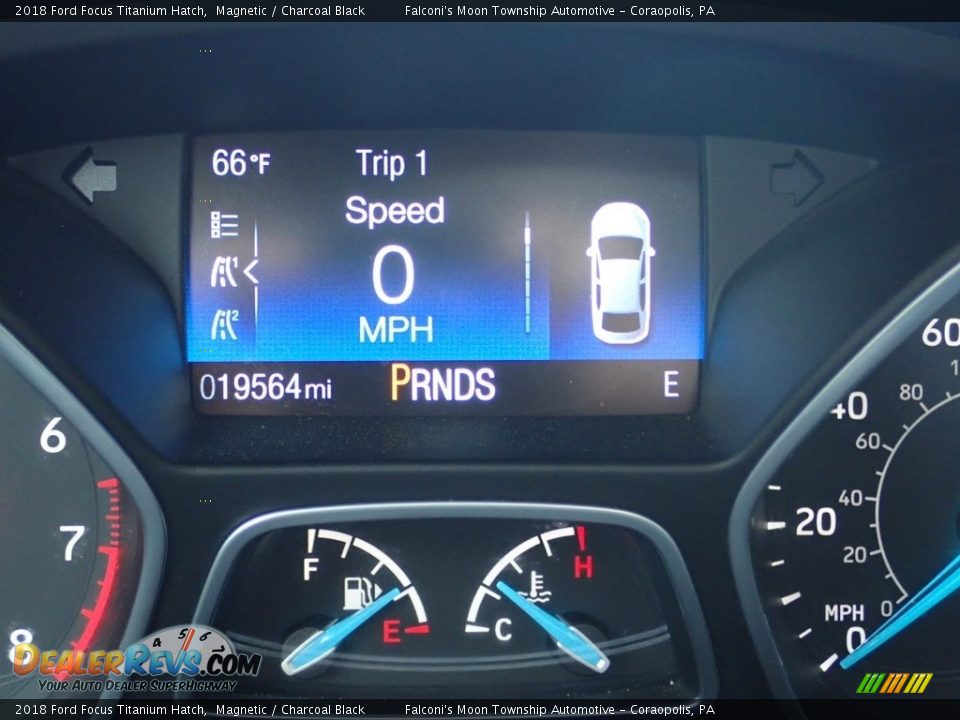 2018 Ford Focus Titanium Hatch Magnetic / Charcoal Black Photo #24
