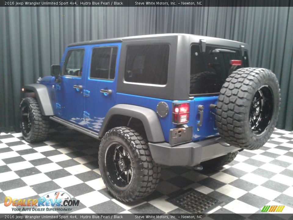 2016 Jeep Wrangler Unlimited Sport 4x4 Hydro Blue Pearl / Black Photo #8