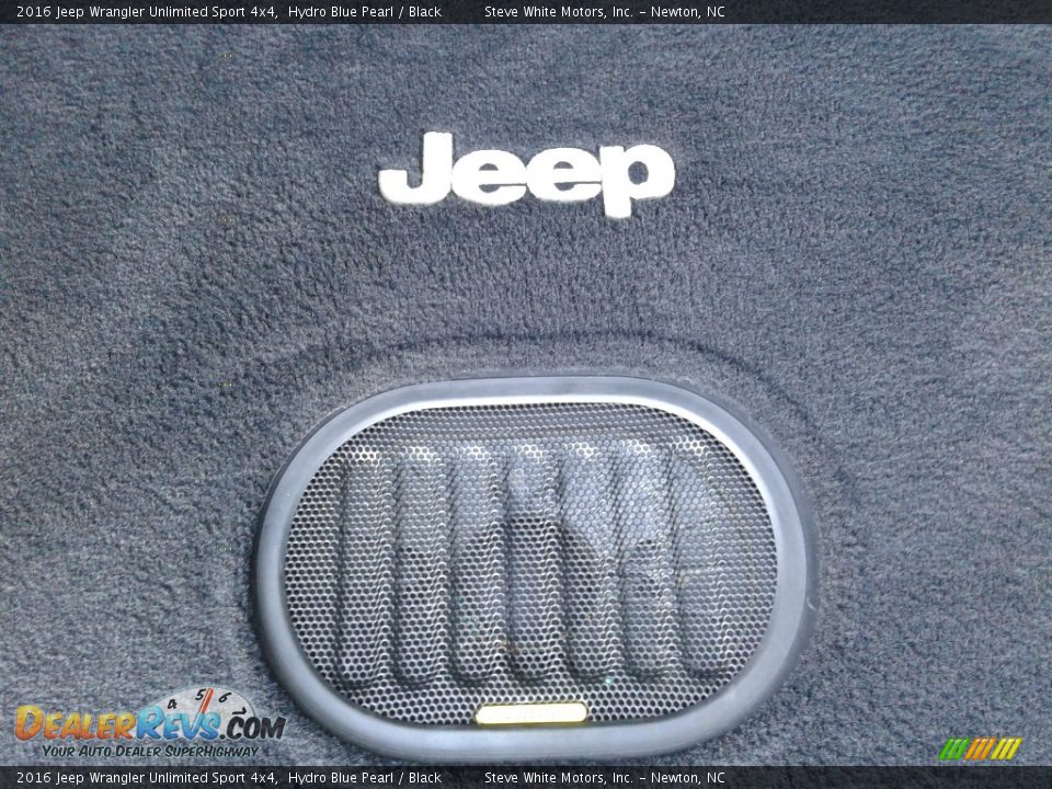 2016 Jeep Wrangler Unlimited Sport 4x4 Hydro Blue Pearl / Black Photo #13