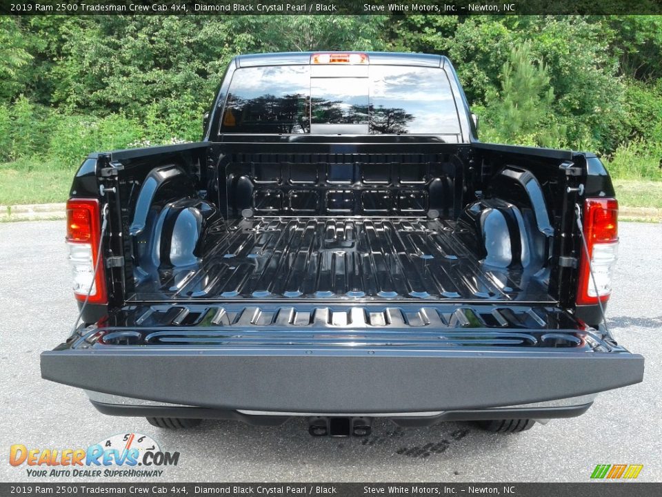 2019 Ram 2500 Tradesman Crew Cab 4x4 Diamond Black Crystal Pearl / Black Photo #12