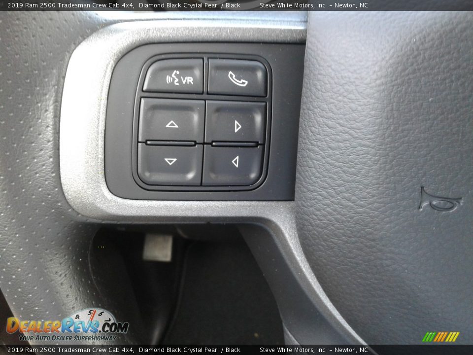 2019 Ram 2500 Tradesman Crew Cab 4x4 Diamond Black Crystal Pearl / Black Photo #15