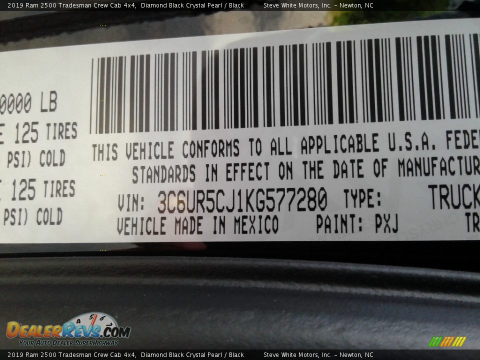 2019 Ram 2500 Tradesman Crew Cab 4x4 Diamond Black Crystal Pearl / Black Photo #29