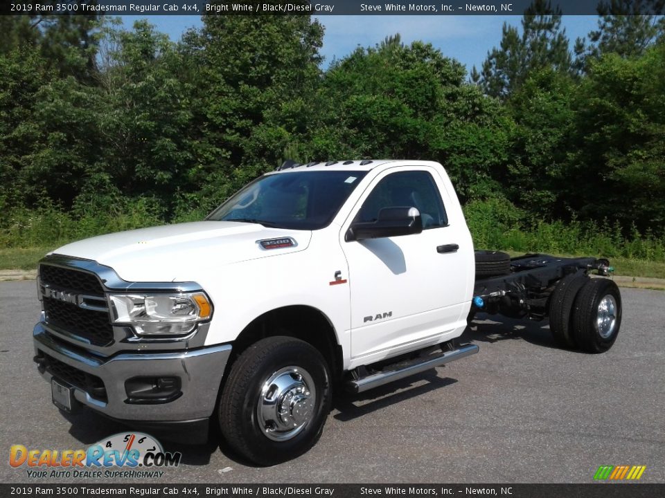 2019 Ram 3500 Tradesman Regular Cab 4x4 Bright White / Black/Diesel Gray Photo #2