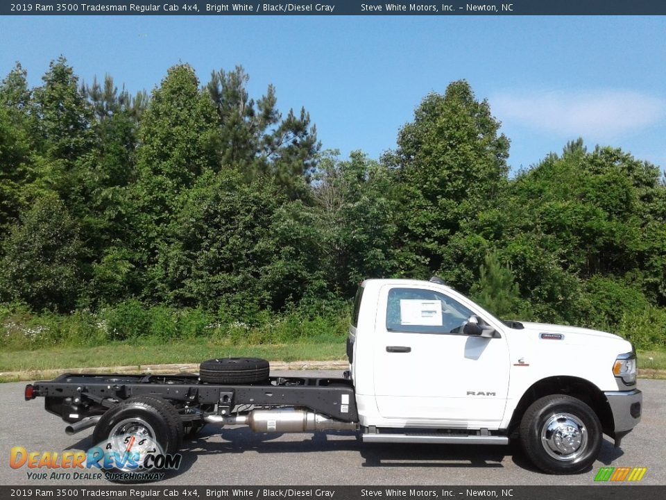 2019 Ram 3500 Tradesman Regular Cab 4x4 Bright White / Black/Diesel Gray Photo #5