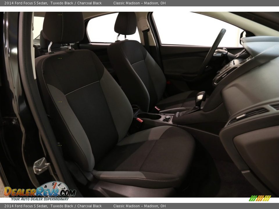 2014 Ford Focus S Sedan Tuxedo Black / Charcoal Black Photo #13
