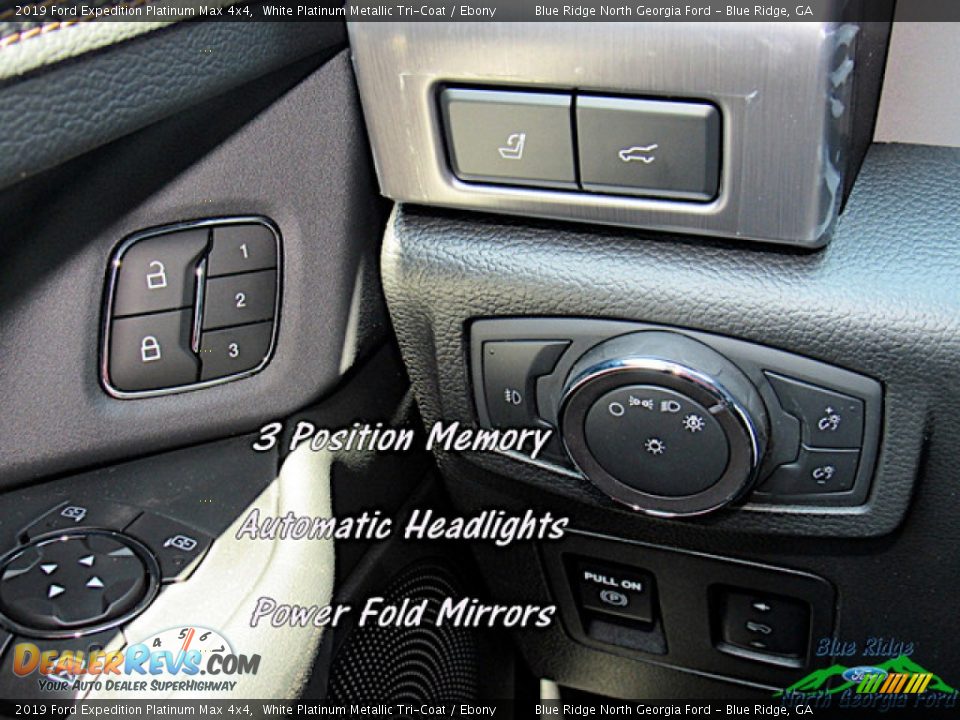 2019 Ford Expedition Platinum Max 4x4 White Platinum Metallic Tri-Coat / Ebony Photo #25