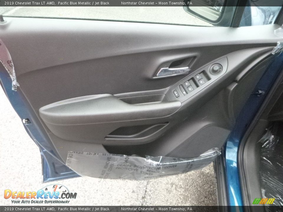2019 Chevrolet Trax LT AWD Pacific Blue Metallic / Jet Black Photo #14