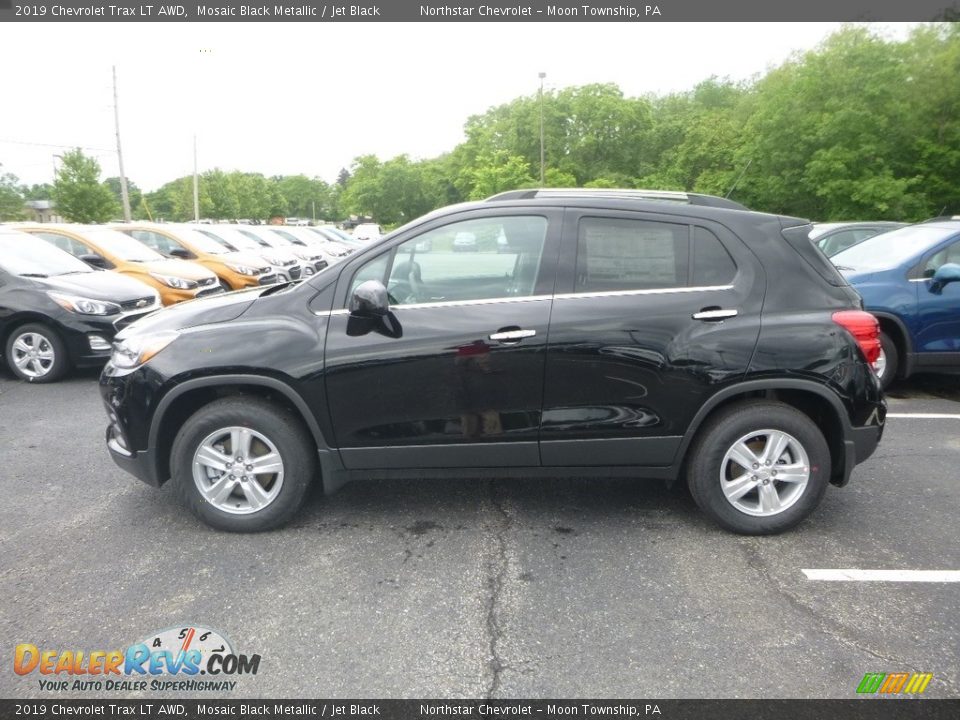 2019 Chevrolet Trax LT AWD Mosaic Black Metallic / Jet Black Photo #2