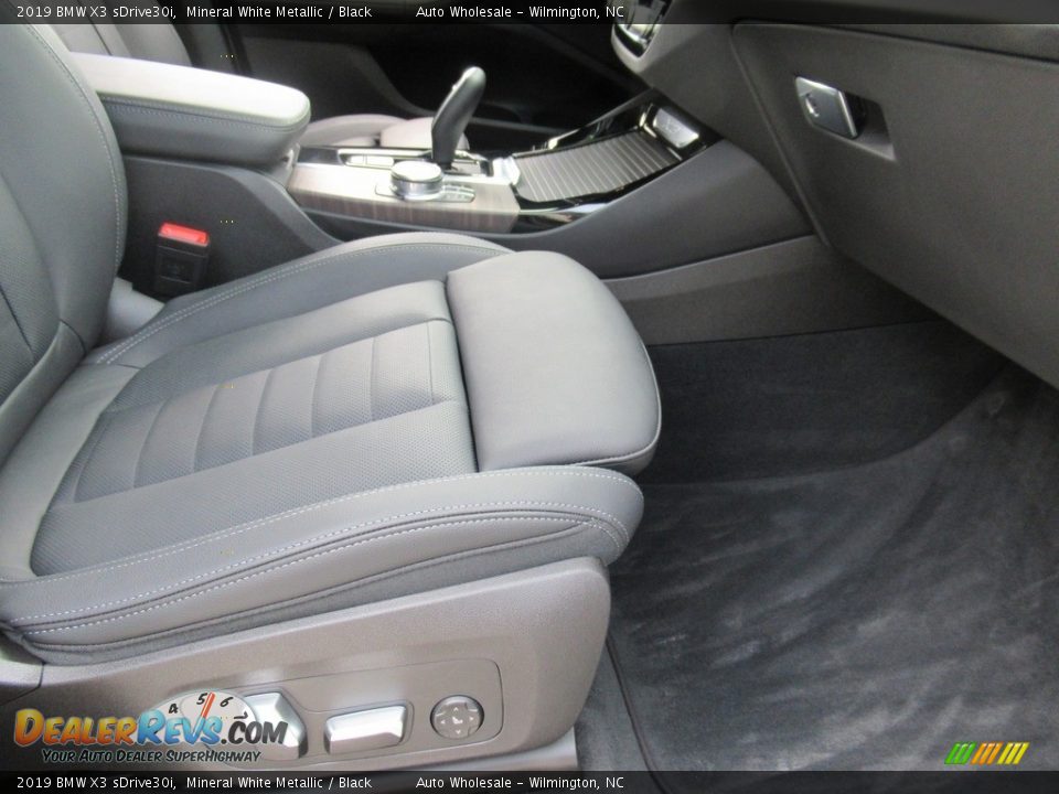2019 BMW X3 sDrive30i Mineral White Metallic / Black Photo #11