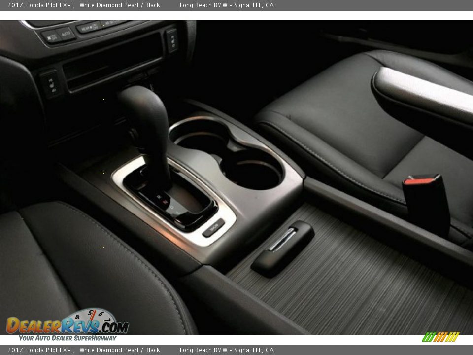 2017 Honda Pilot EX-L White Diamond Pearl / Black Photo #18
