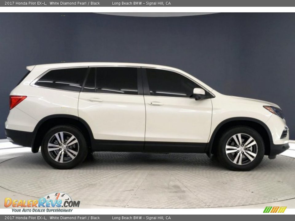 2017 Honda Pilot EX-L White Diamond Pearl / Black Photo #31
