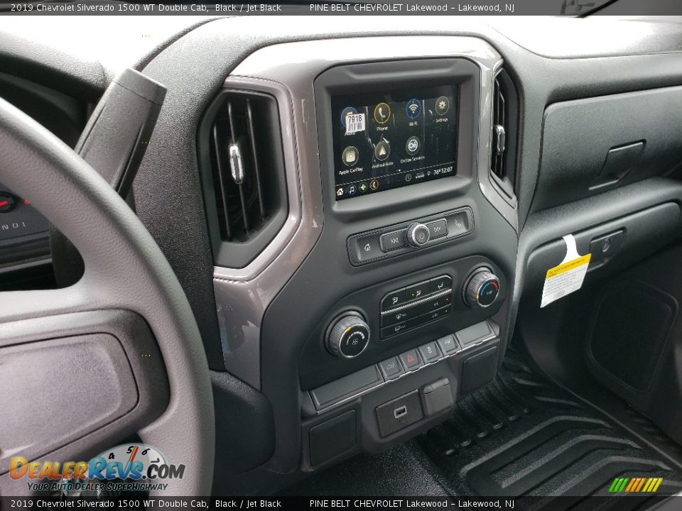 2019 Chevrolet Silverado 1500 WT Double Cab Black / Jet Black Photo #10