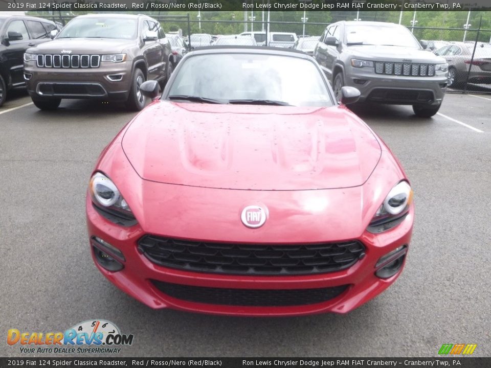 2019 Fiat 124 Spider Classica Roadster Red / Rosso/Nero (Red/Black) Photo #8