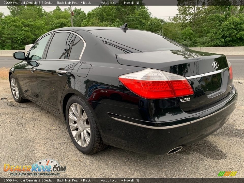 2009 Hyundai Genesis 3.8 Sedan Black Noir Pearl / Black Photo #5