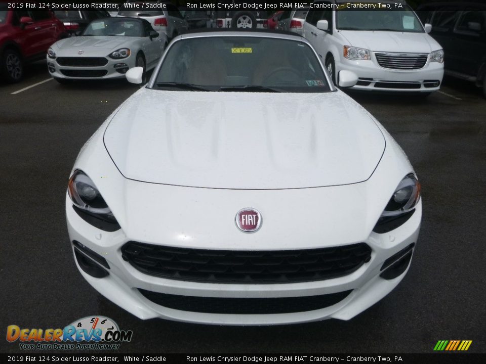 2019 Fiat 124 Spider Lusso Roadster White / Saddle Photo #8