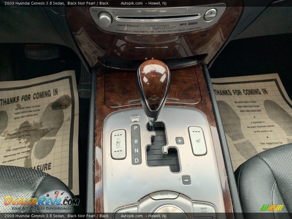 2009 Hyundai Genesis 3.8 Sedan Black Noir Pearl / Black Photo #15