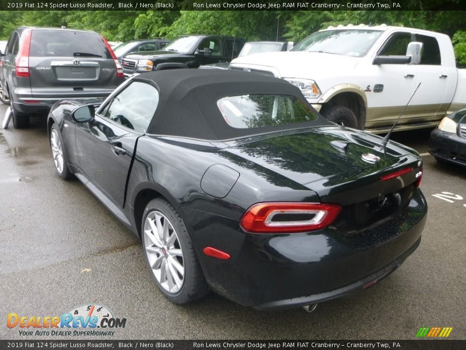 2019 Fiat 124 Spider Lusso Roadster Black / Nero (Black) Photo #3