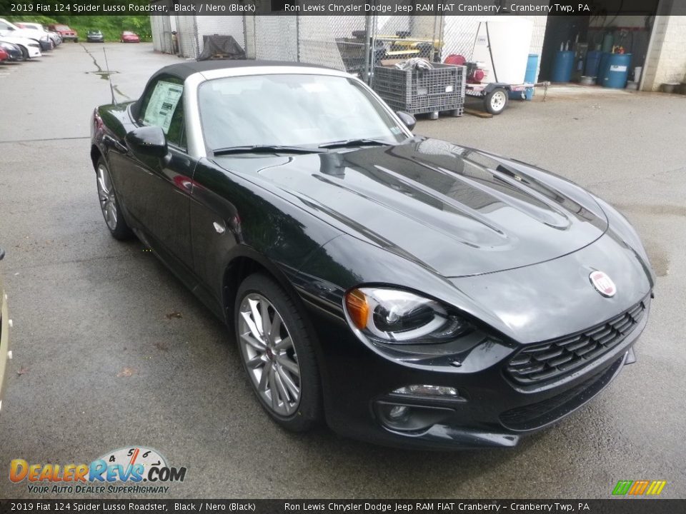 2019 Fiat 124 Spider Lusso Roadster Black / Nero (Black) Photo #6