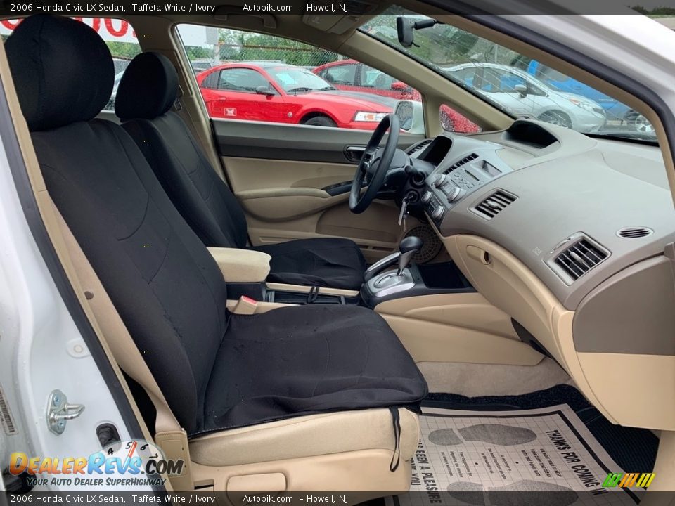 2006 Honda Civic LX Sedan Taffeta White / Ivory Photo #13