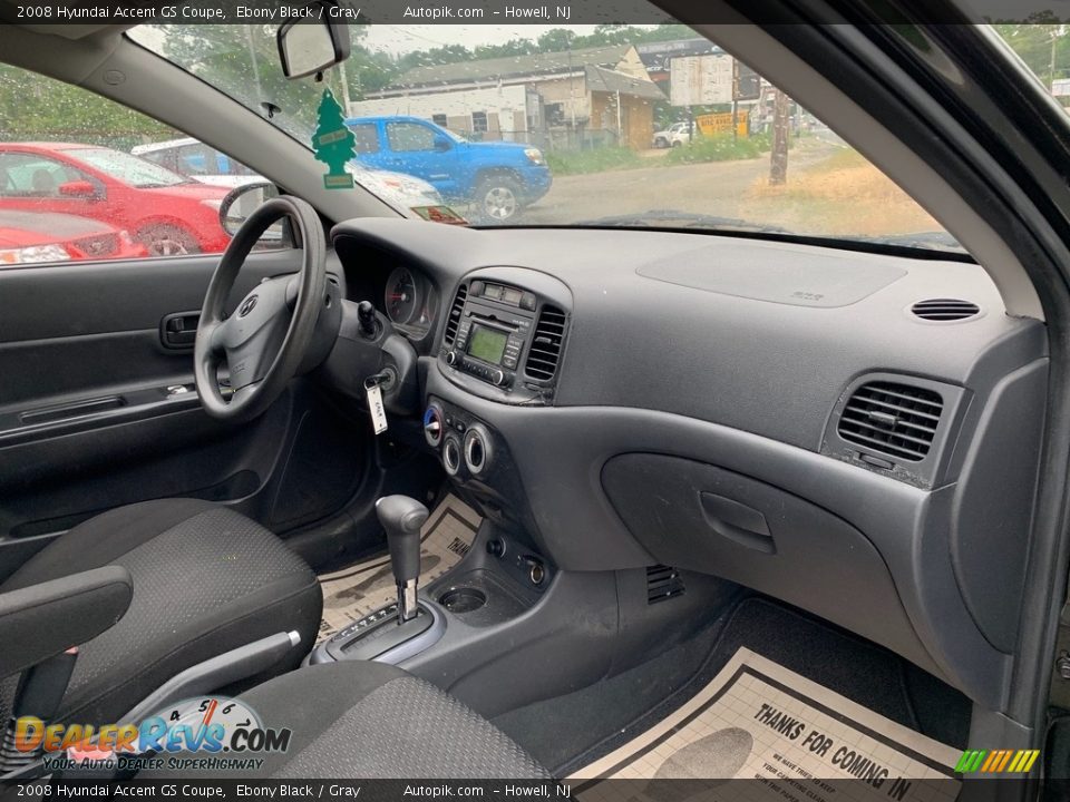 2008 Hyundai Accent GS Coupe Ebony Black / Gray Photo #17