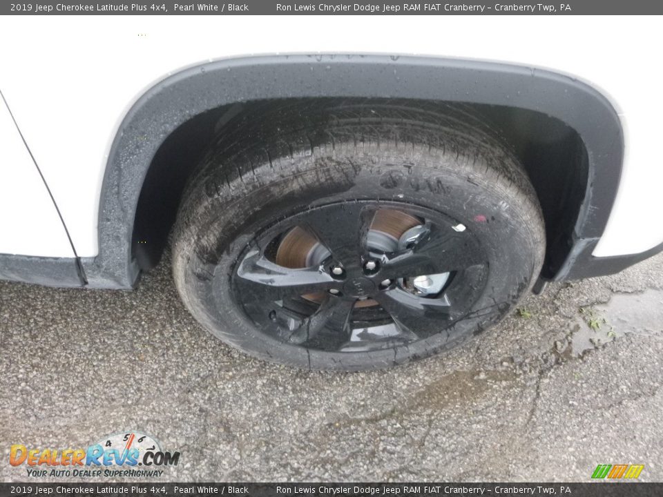 2019 Jeep Cherokee Latitude Plus 4x4 Pearl White / Black Photo #9