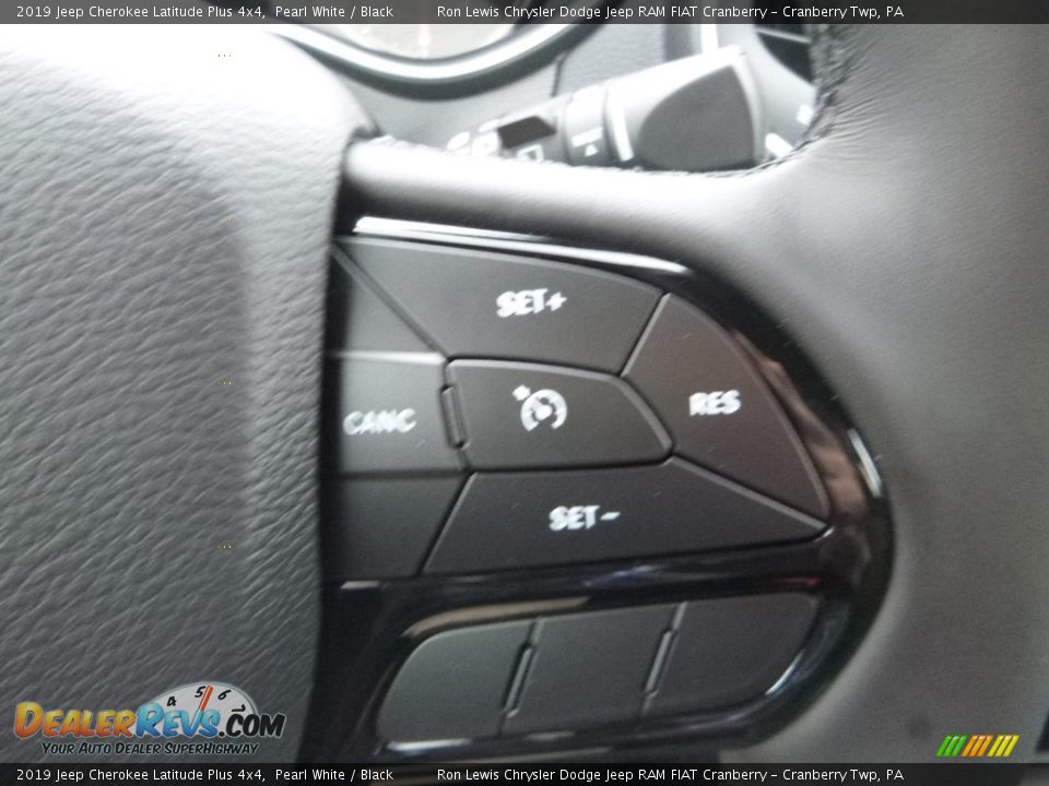 2019 Jeep Cherokee Latitude Plus 4x4 Pearl White / Black Photo #19