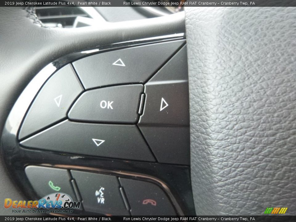 2019 Jeep Cherokee Latitude Plus 4x4 Pearl White / Black Photo #20