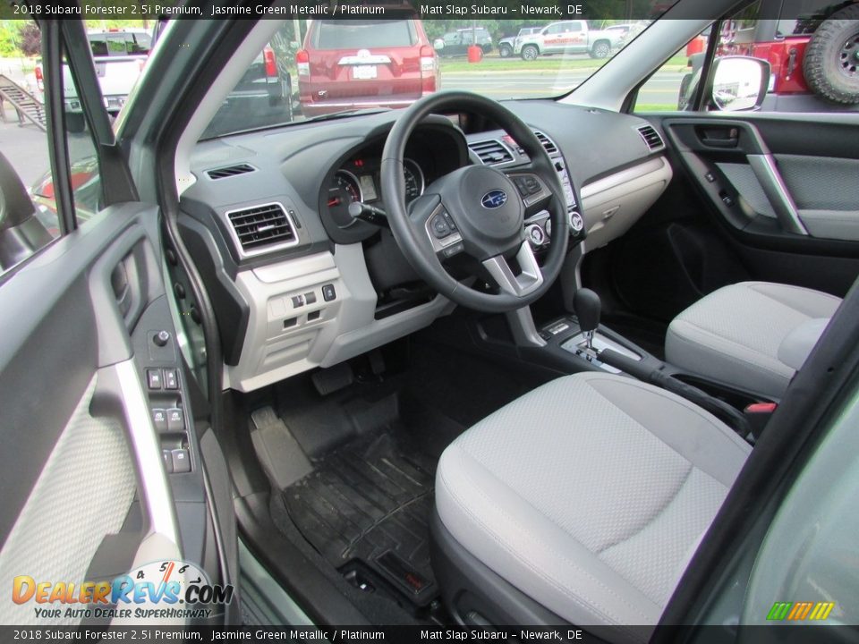 2018 Subaru Forester 2.5i Premium Jasmine Green Metallic / Platinum Photo #12
