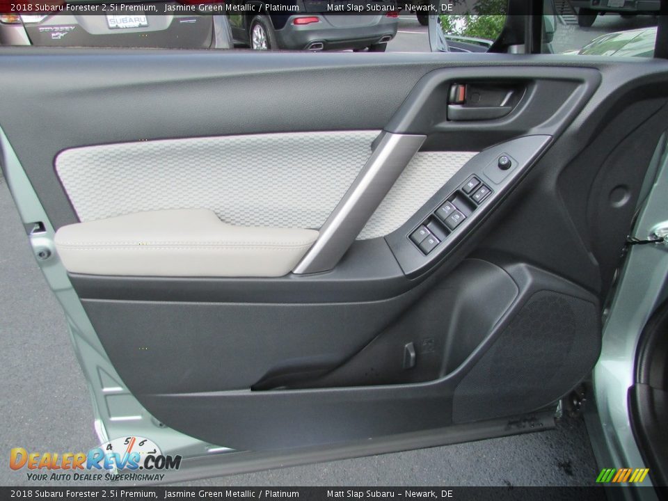 2018 Subaru Forester 2.5i Premium Jasmine Green Metallic / Platinum Photo #14