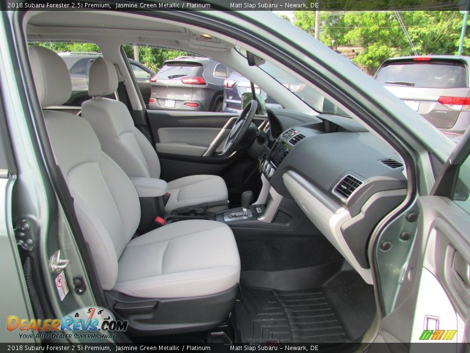 2018 Subaru Forester 2.5i Premium Jasmine Green Metallic / Platinum Photo #18