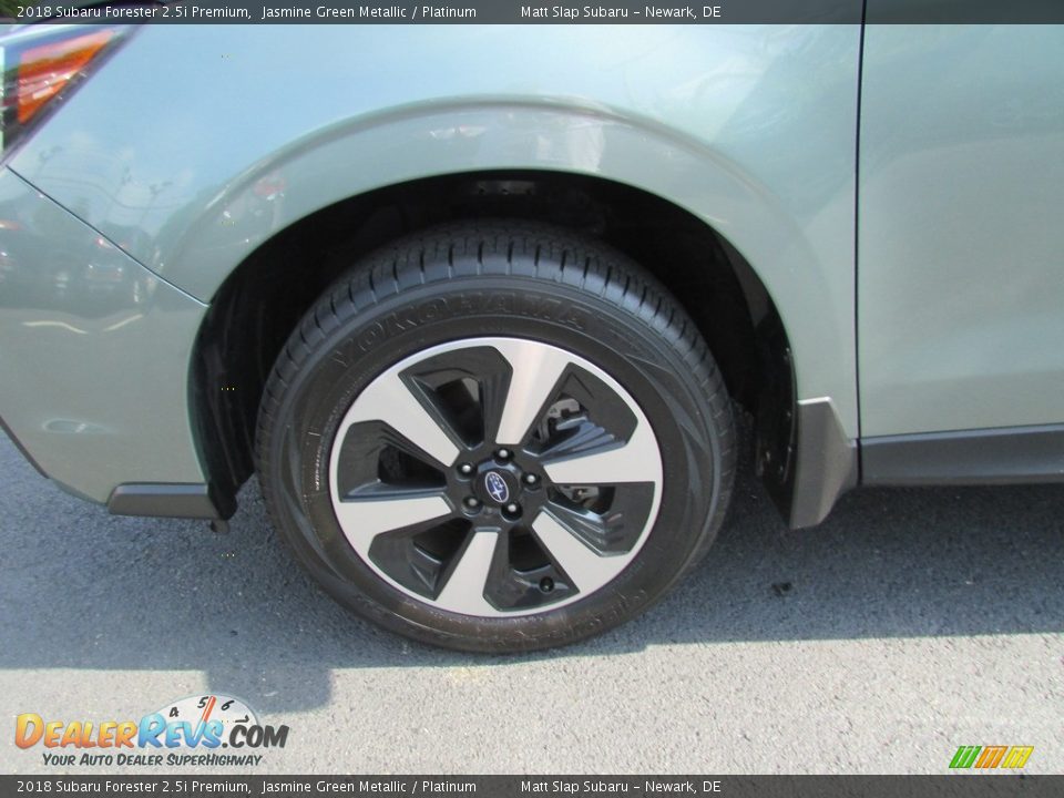 2018 Subaru Forester 2.5i Premium Jasmine Green Metallic / Platinum Photo #23
