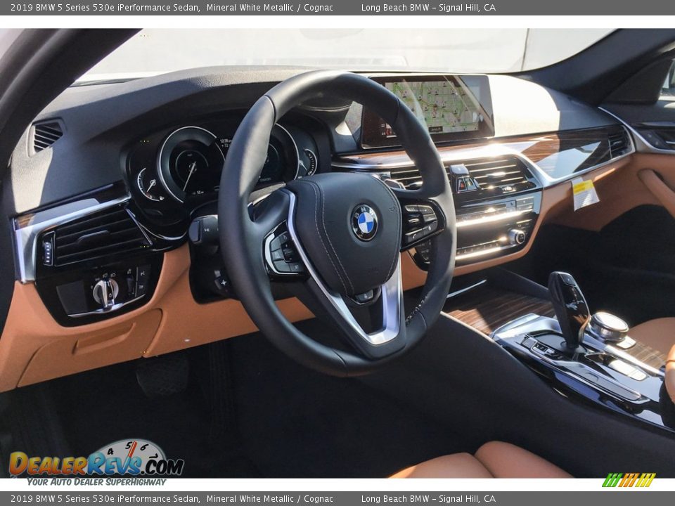 2019 BMW 5 Series 530e iPerformance Sedan Mineral White Metallic / Cognac Photo #4